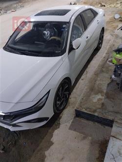 هیوندای ئەلەنترا